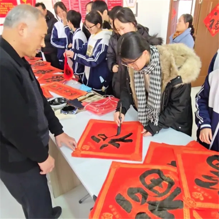 快乐生活趣事多_小孩子生活趣事_儿童快乐生活趣事
